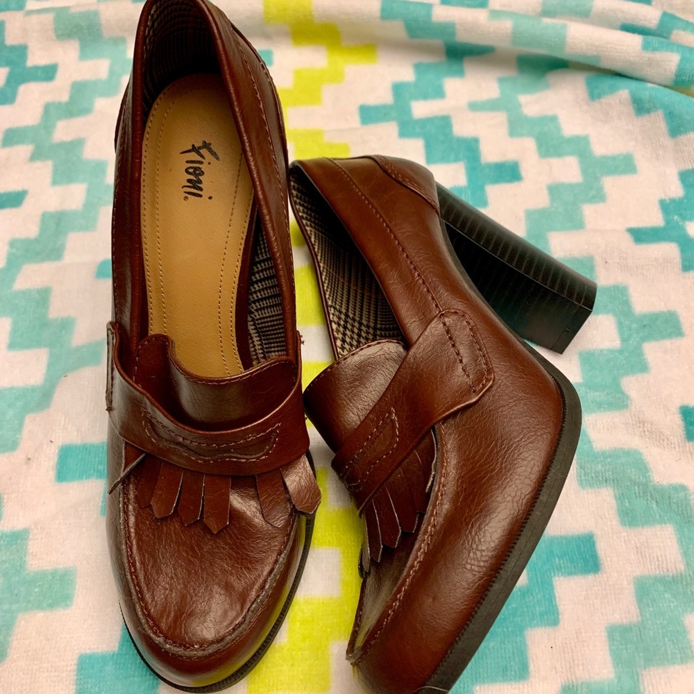 Brown oxford heels